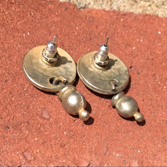 6/$20 Gently Used Brass Earrings, Ethnic Inspired Design, Small Size, Unique - Picture 4 of 4